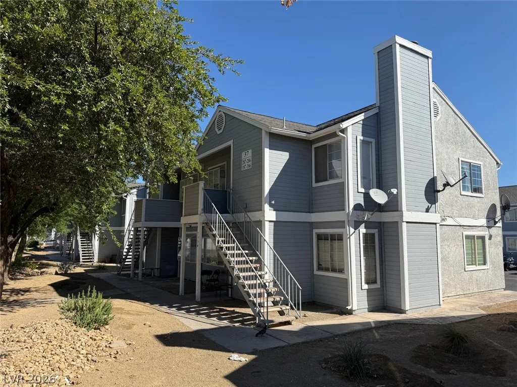 1954 Nebula Drive — photo 2