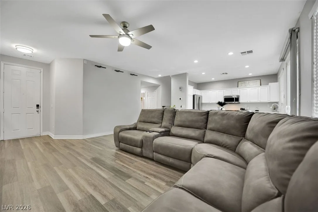 6940 Willow Warbler Street — photo 5