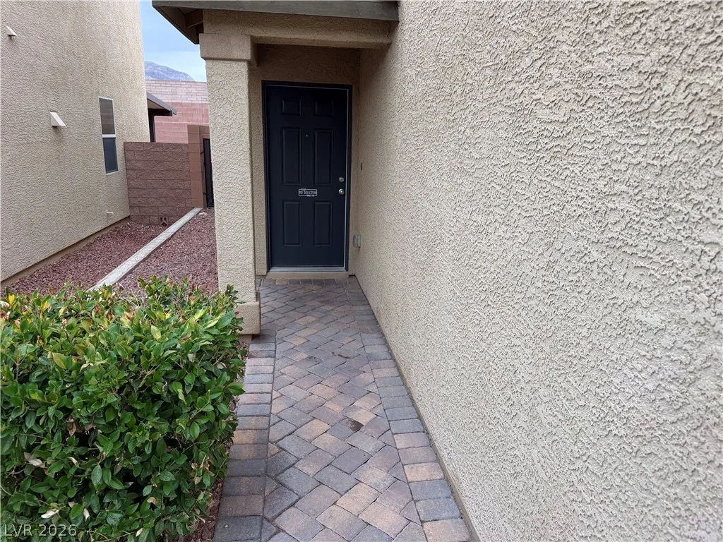 7879 Shoreline Ridge Court — photo 2