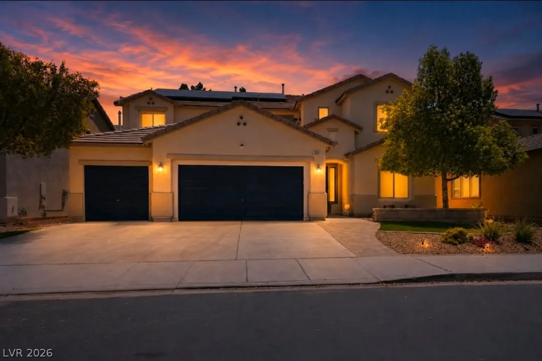 354 Shimmering Moon Street — photo 2