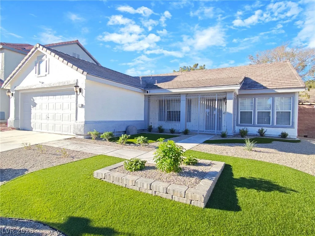 9522 Teton Vista Avenue — photo 1