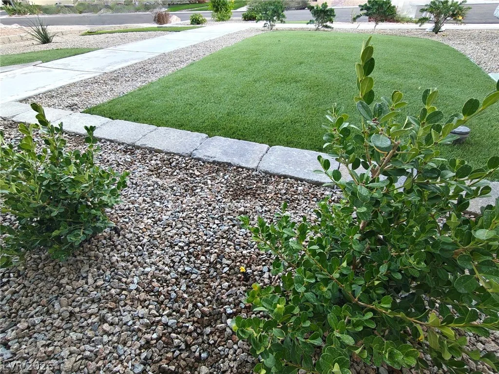9522 Teton Vista Avenue — photo 2