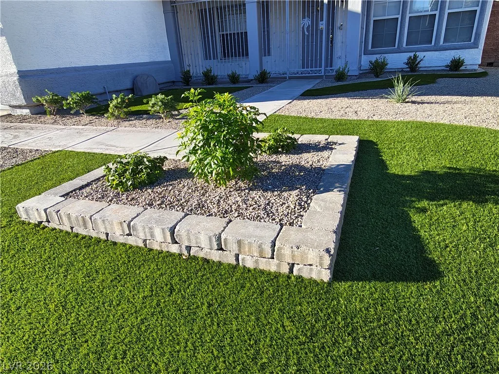9522 Teton Vista Avenue — photo 4