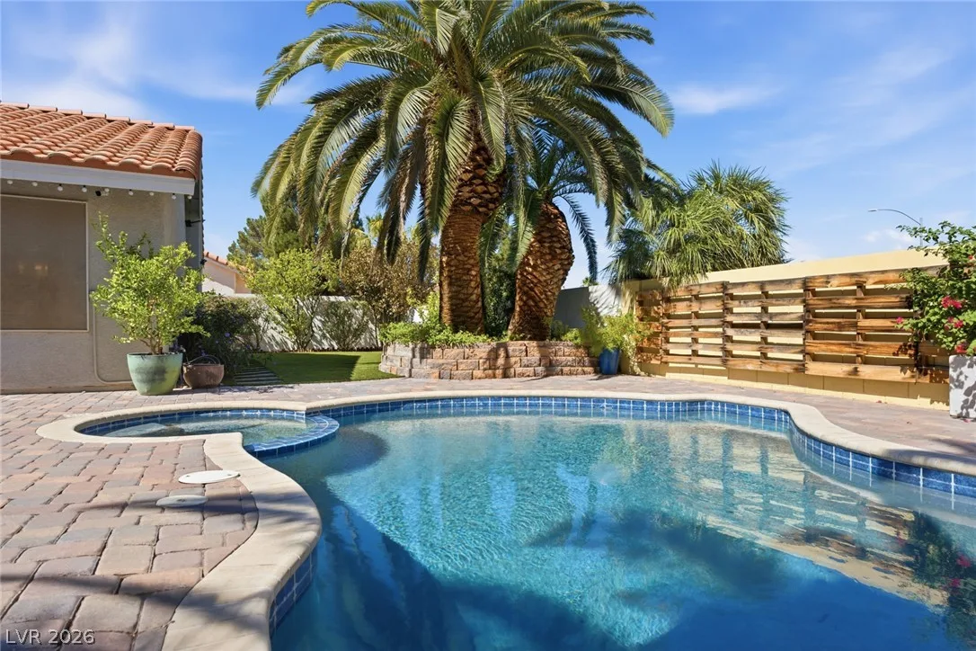 8212 Arch Bay Lane — photo 3