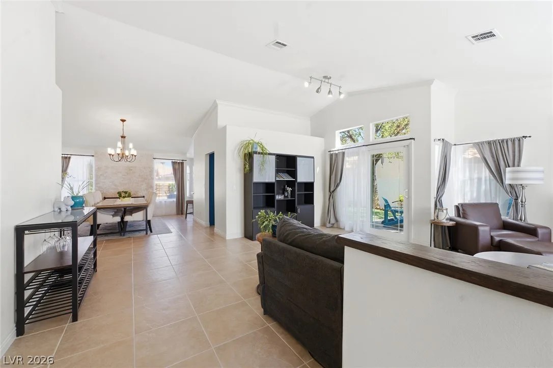 8212 Arch Bay Lane — photo 4