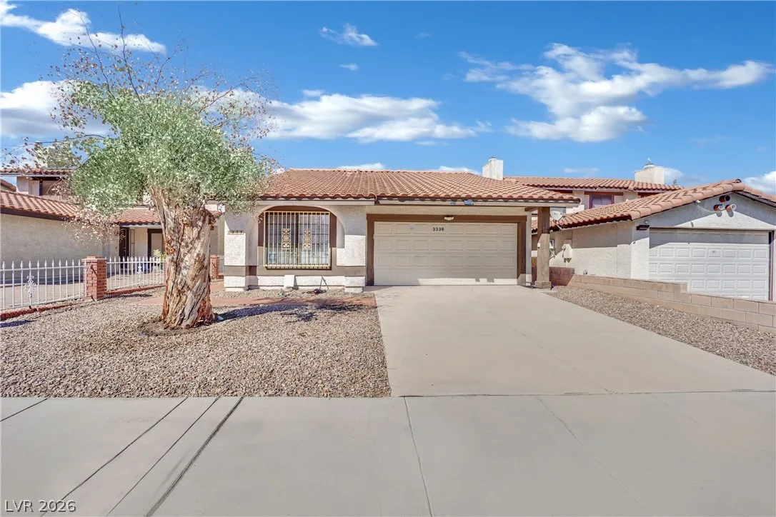 3338 Astoria Drive — photo 1