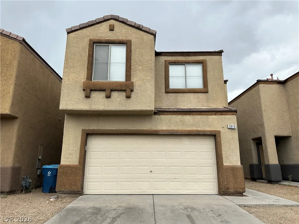 1613 White Skies Court — photo 1
