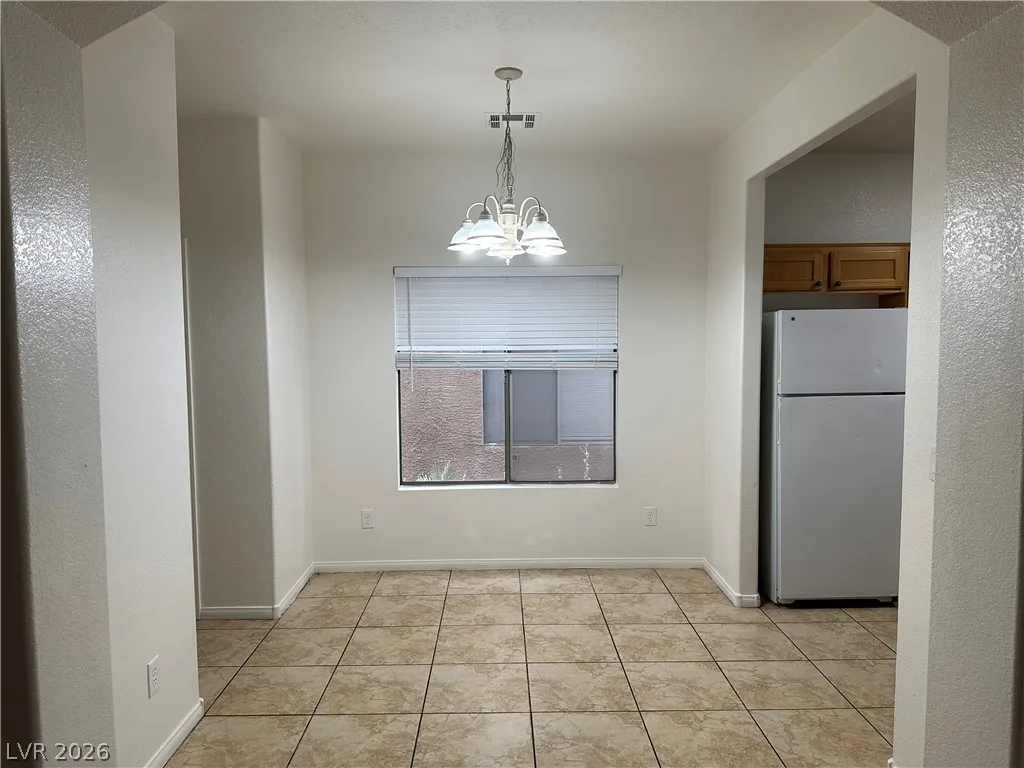 1613 White Skies Court — photo 5
