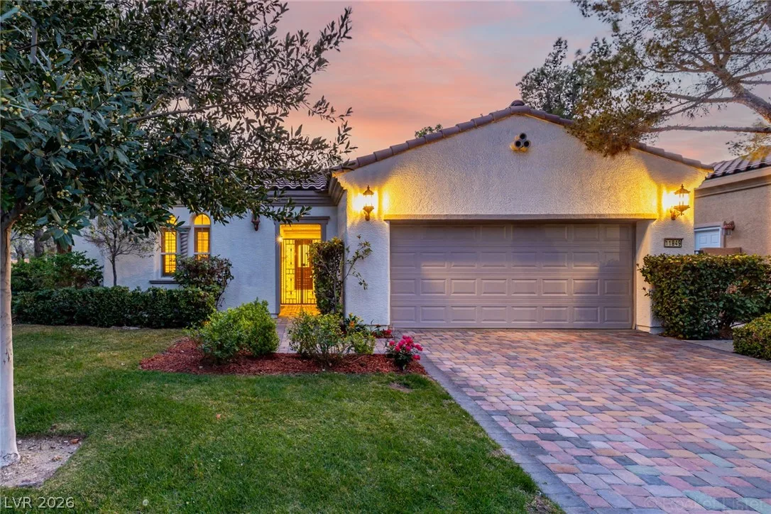 11849 Waterford Castle Court — photo 1