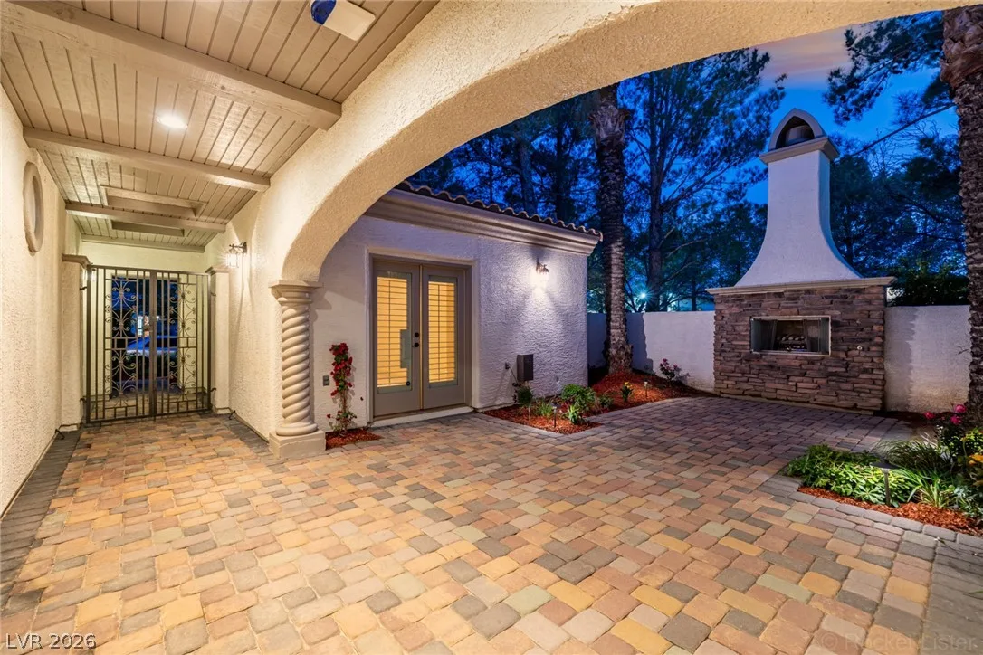11849 Waterford Castle Court — photo 2