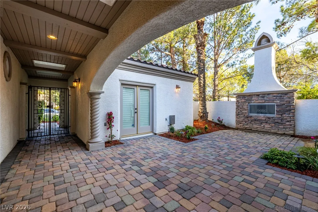 11849 Waterford Castle Court — photo 4
