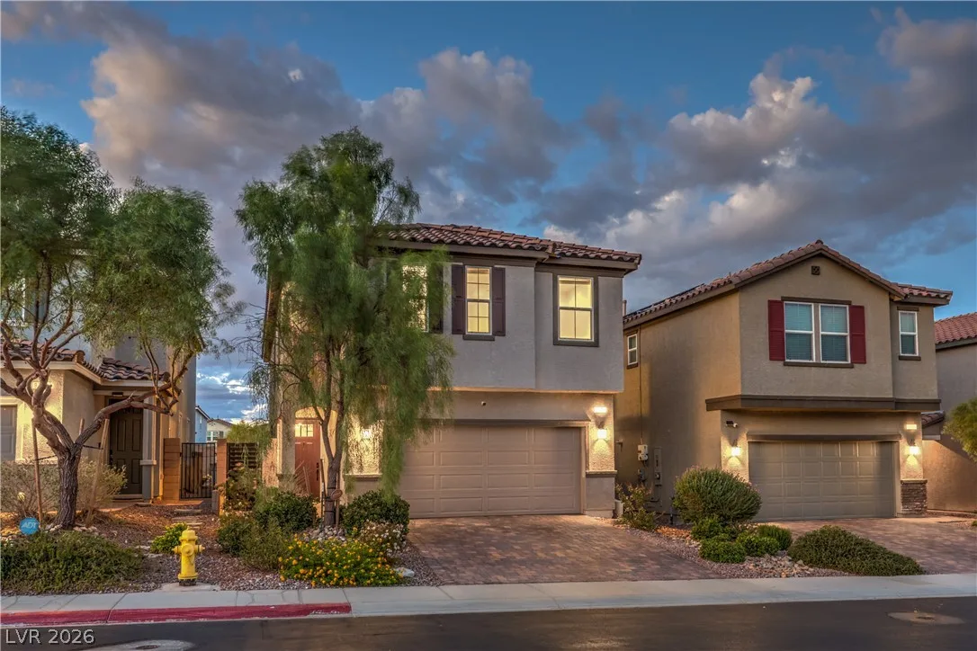 9748 Manchester Peak Avenue — photo 3