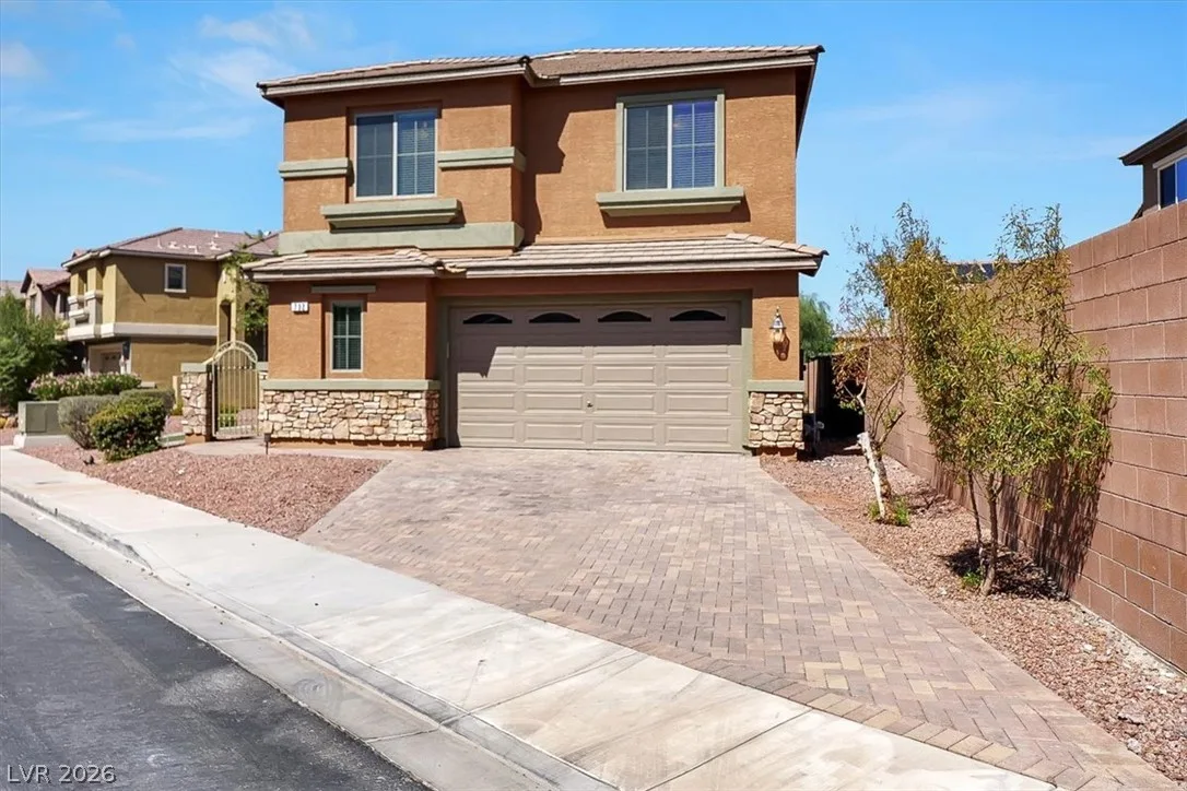 732 RUSTIC DESERT Place — photo 1