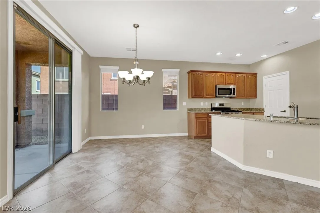 732 RUSTIC DESERT Place — photo 5