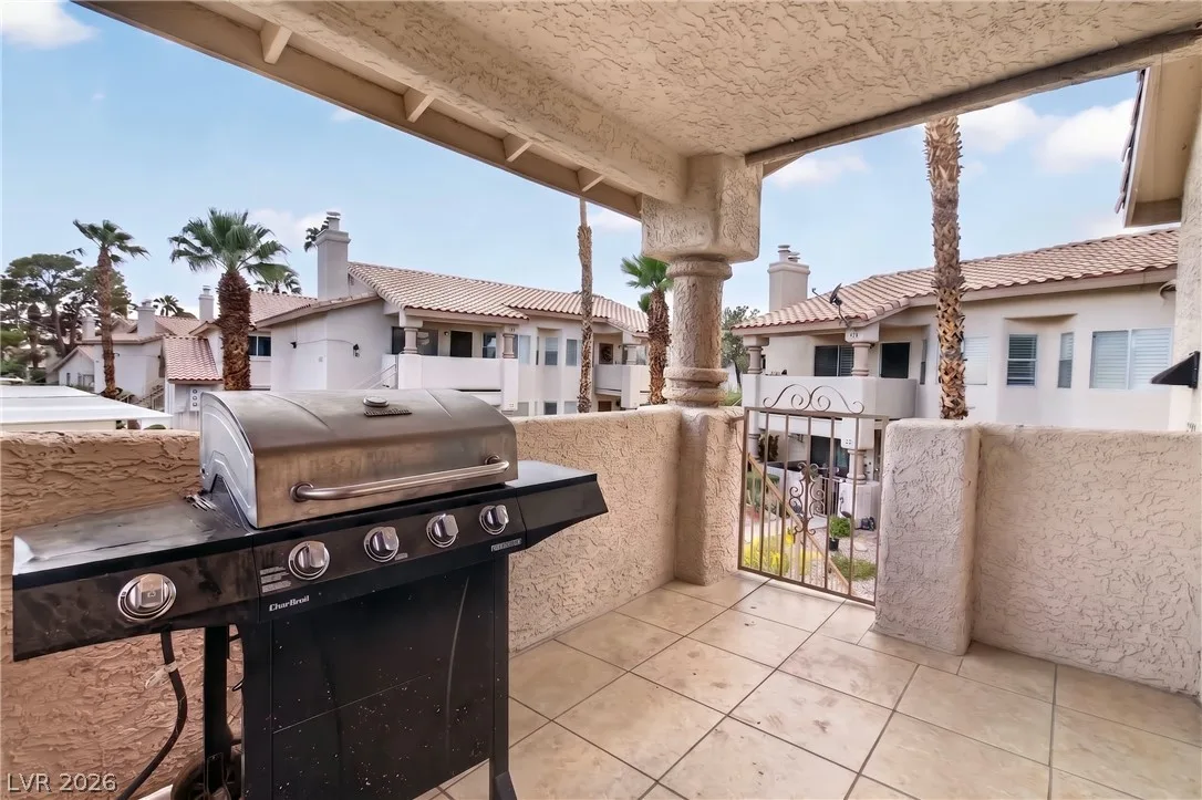 1341 Pinto Rock Lane 202 — photo 4