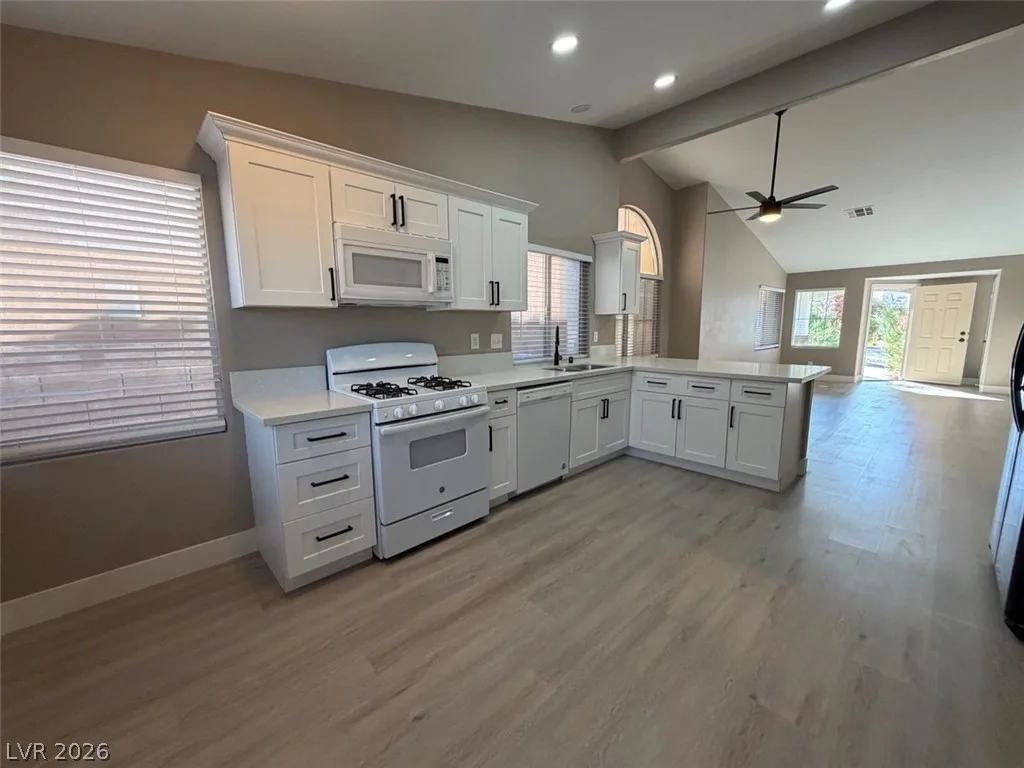 3542 Winter Scene Court — photo 2