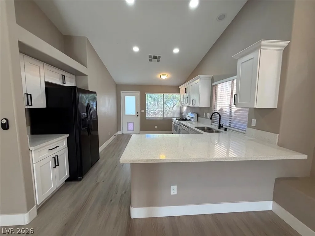 3542 Winter Scene Court — photo 3