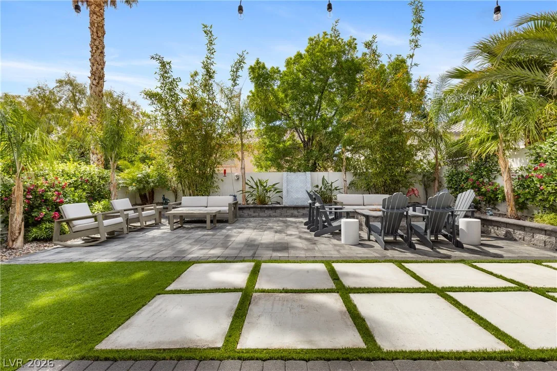 10341 Bentley Oaks Avenue — photo 2