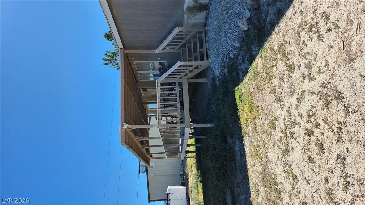 919 Skyhawk Avenue — photo 1