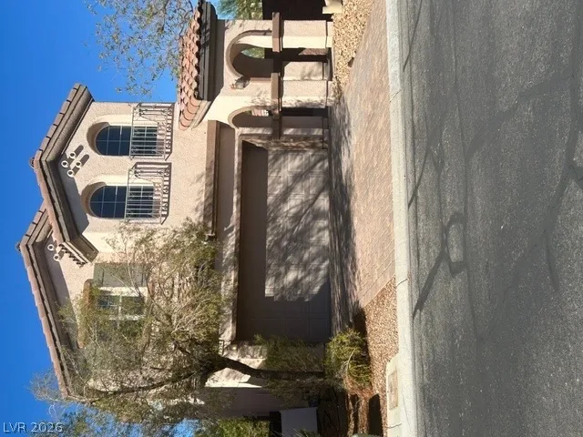 7514 Dobroyd Drive — photo 1
