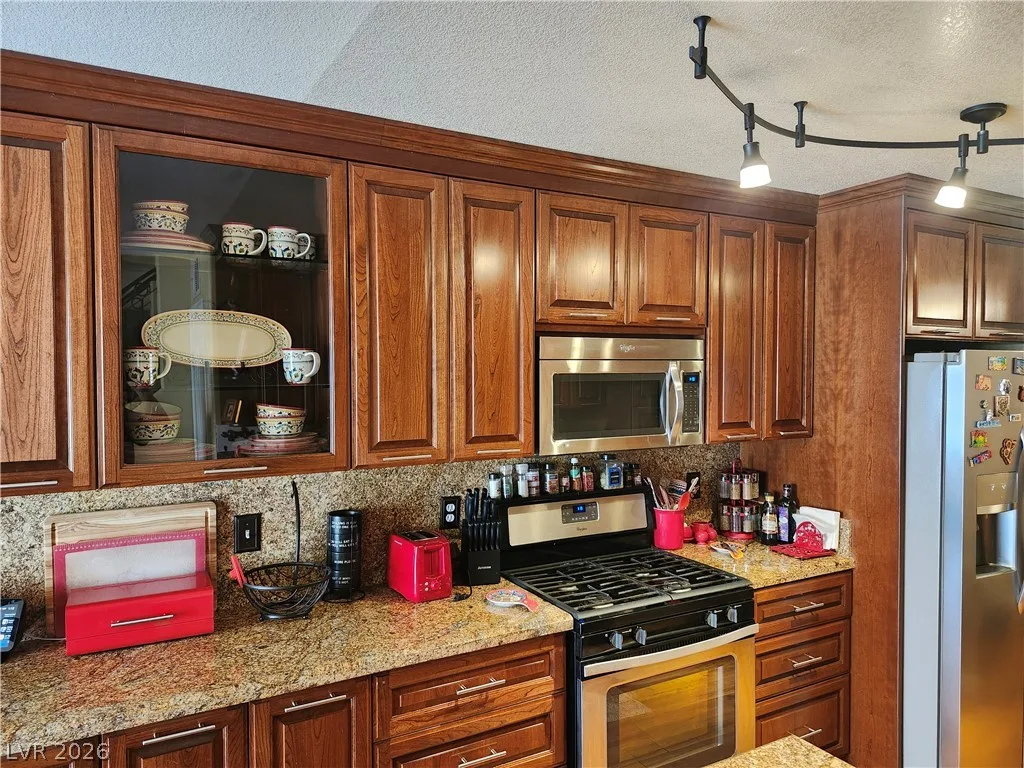 460 Temple Canyon Place 2 — photo 5