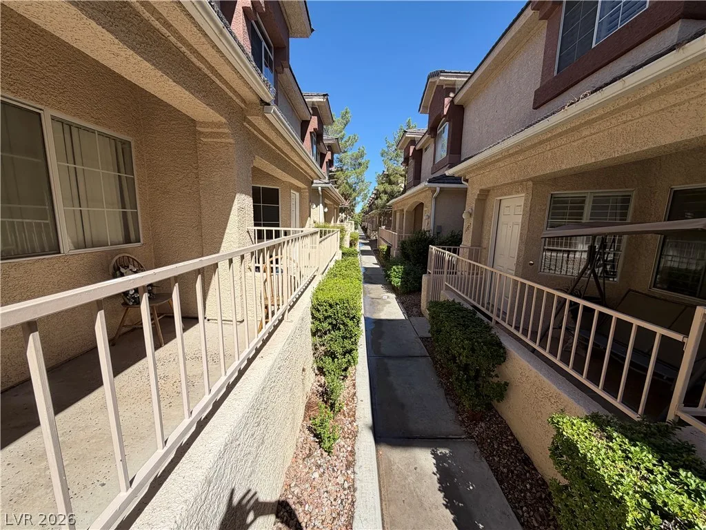 1108 Nevada Sky Street — photo 4