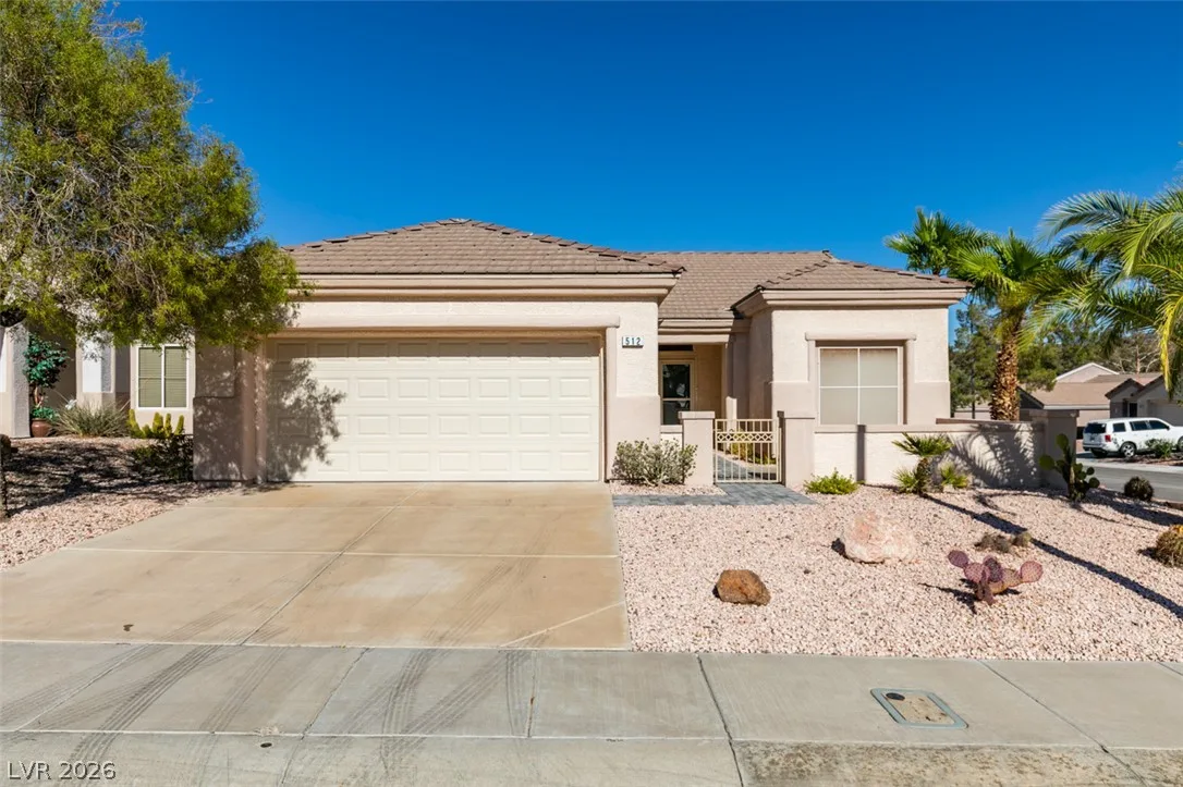 512 Dart Brook Place — photo 1