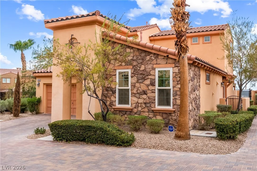 1258 Casa Palermo Circle — photo 2