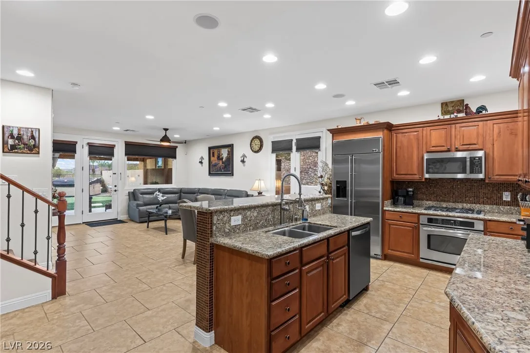 1258 Casa Palermo Circle — photo 3