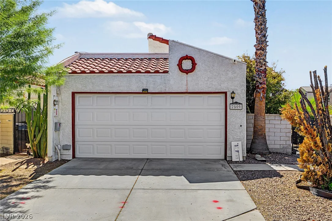2509 Castlesands Way — photo 1