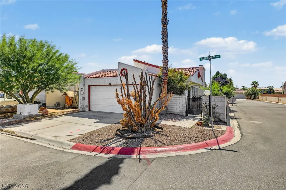 2509 Castlesands Way — photo 4