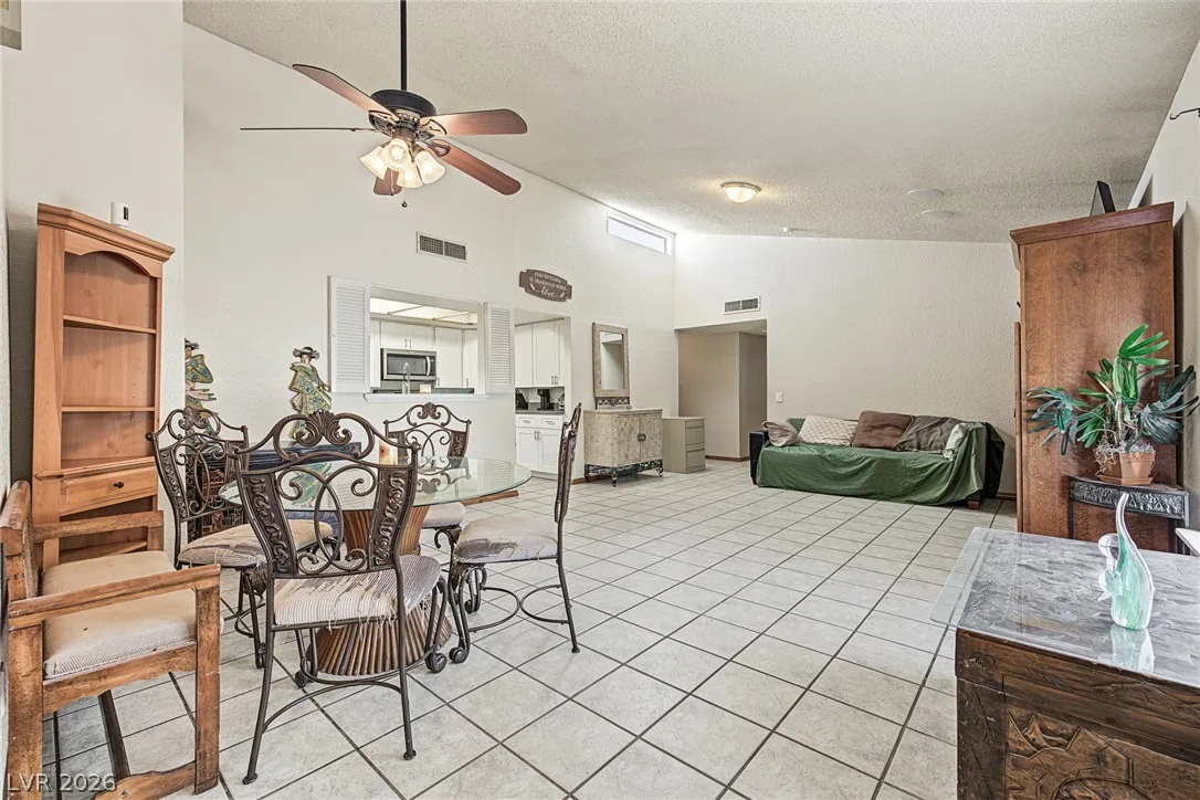 2509 Castlesands Way — photo 5