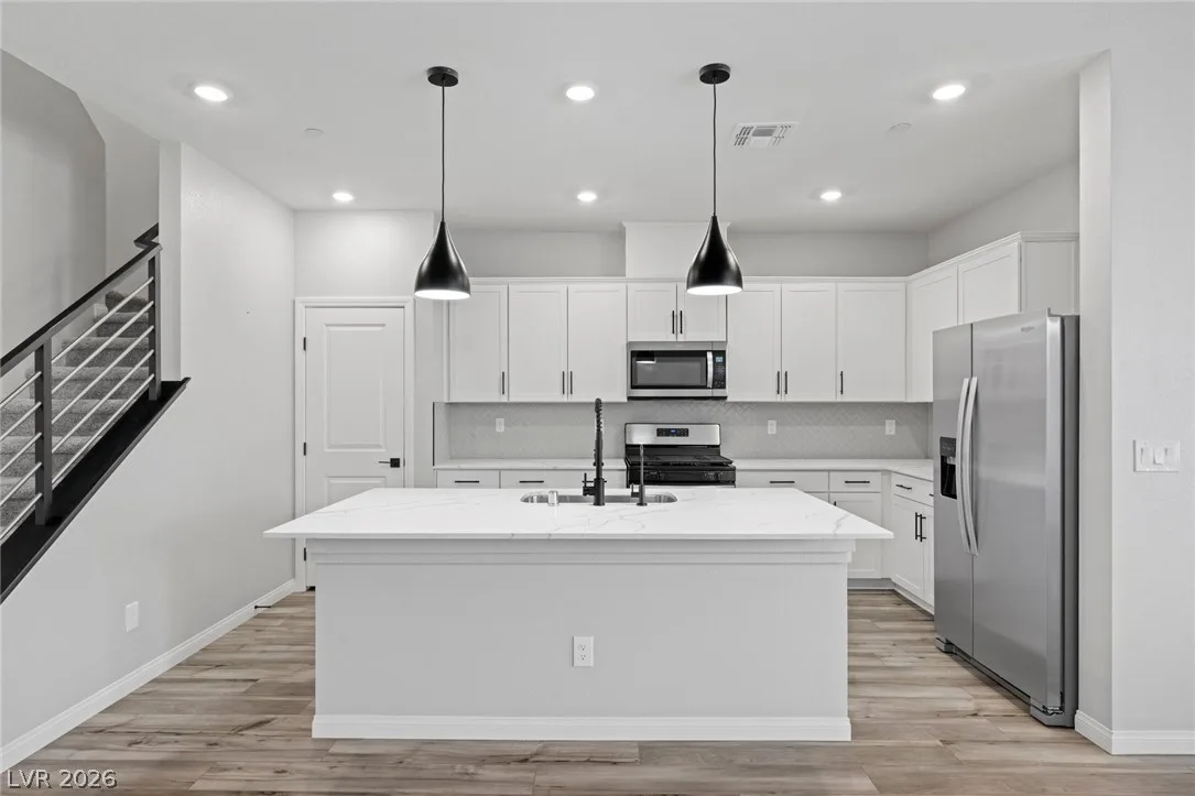 3732 Battipaglia Avenue — photo 5