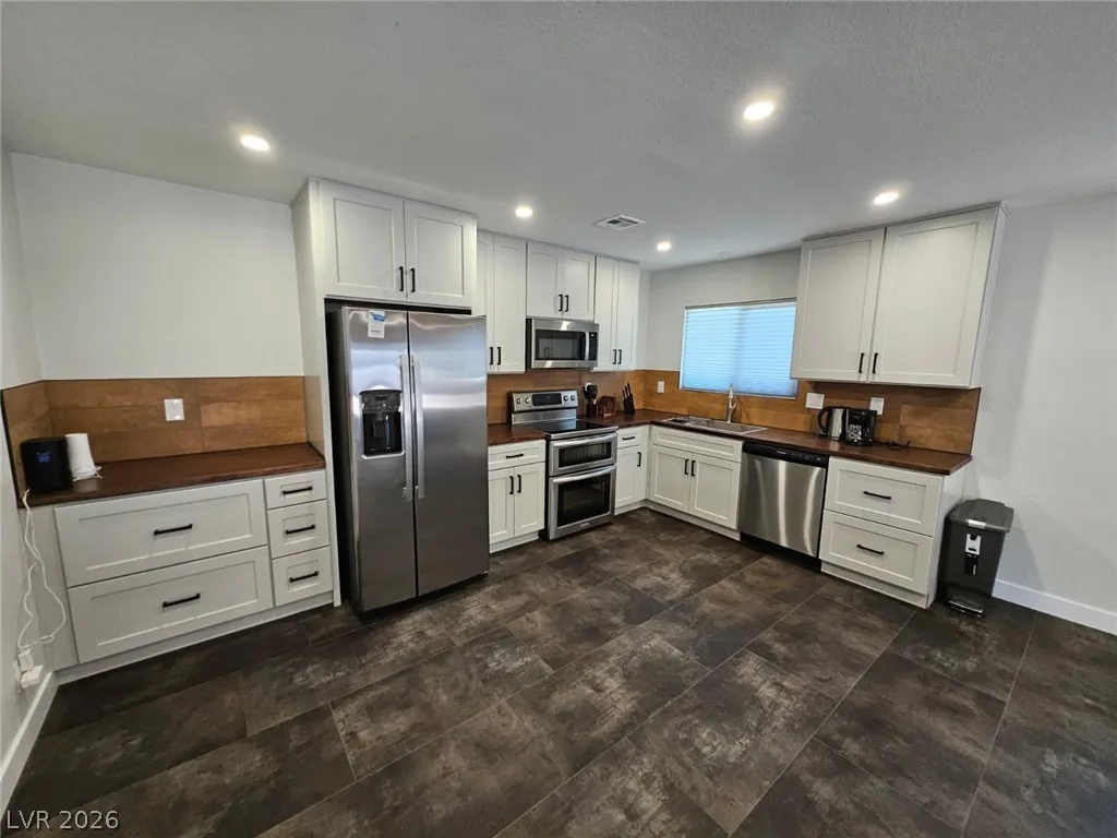 1308 South 16th Street — photo 1