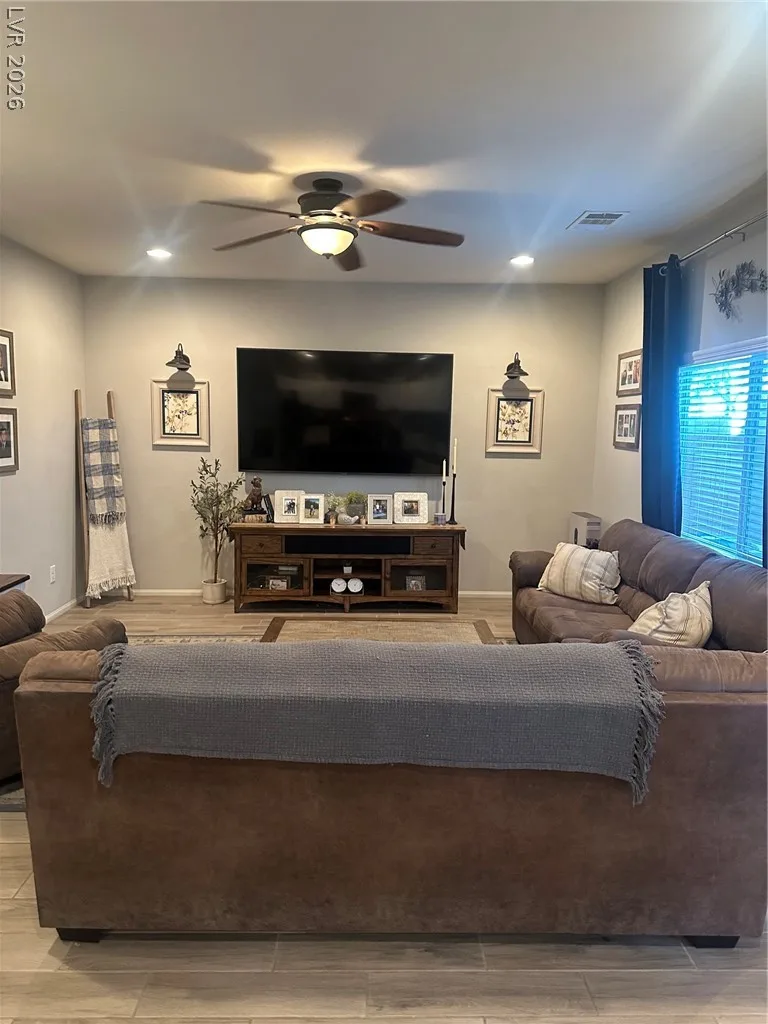 7950 Blue Lake Peak Street — photo 4