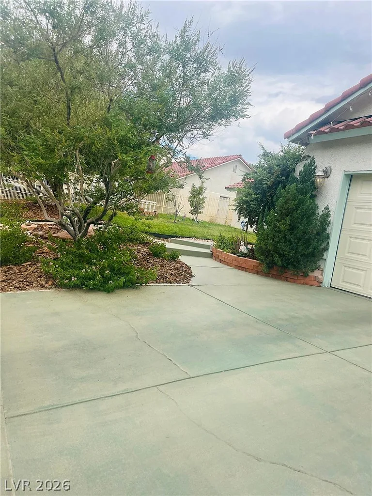 6432 West Mesa Vista Avenue — photo 5