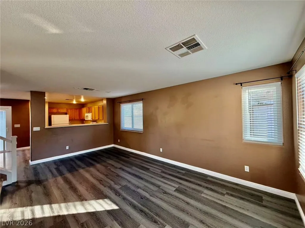 1943 Sundown Canyon Drive — photo 4