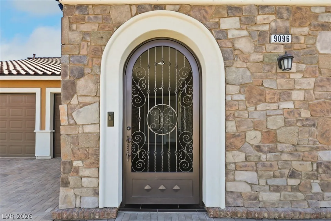 9096 Becket Ranch Court — photo 1