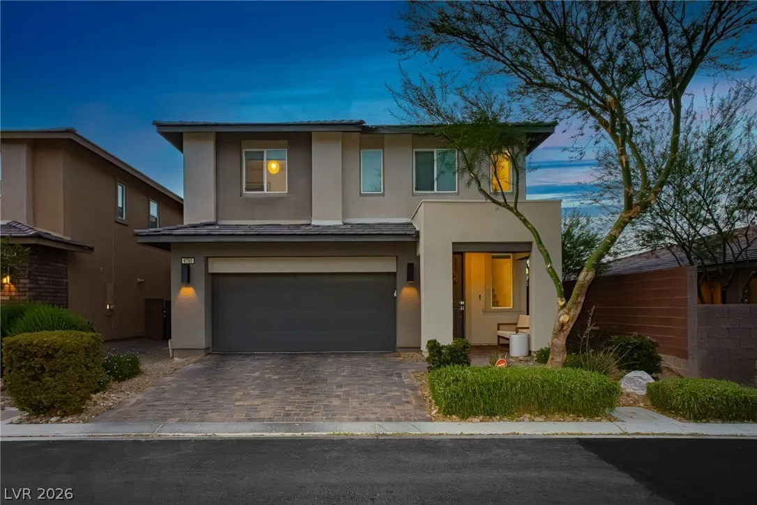 9760 Pyrite Mystery Avenue — photo 3