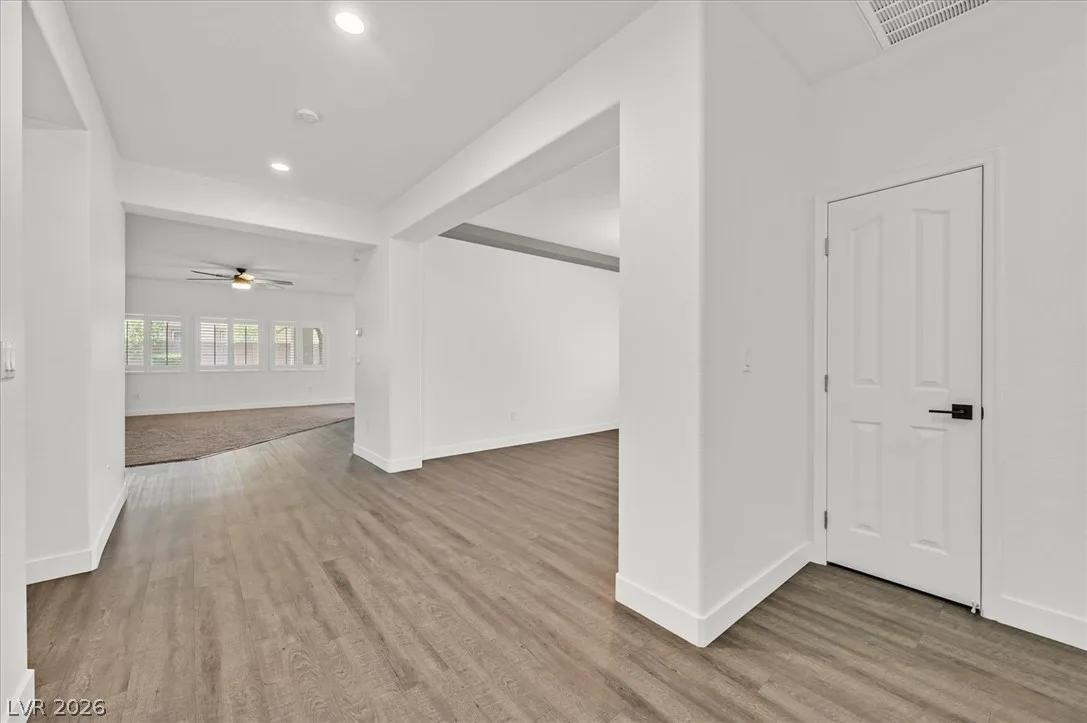 913 Hickory Park Street — photo 4