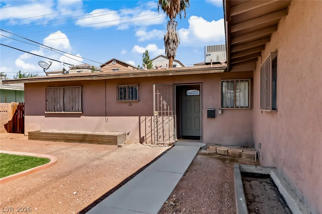 229 Shadow Lane — photo 4