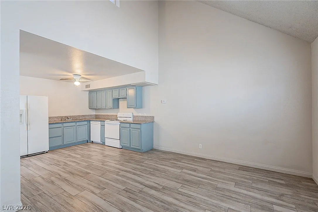 5168 GARDEN Lane C — photo 4