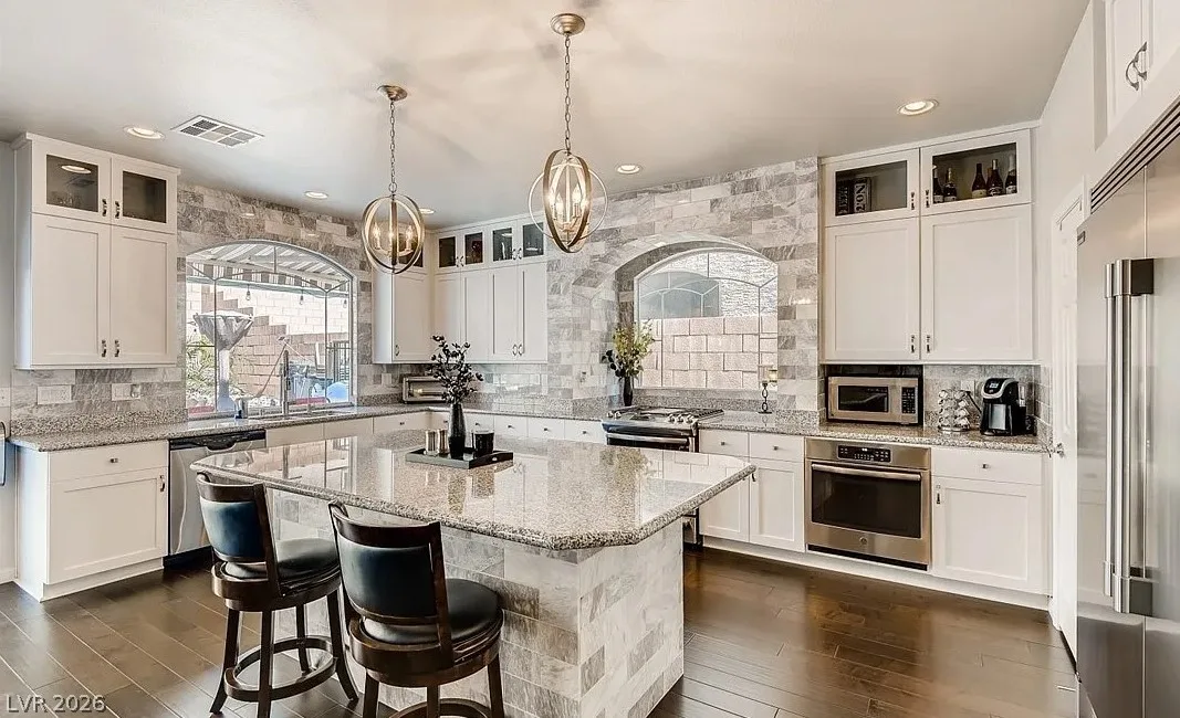 9877 Parador Cellars Court — photo 4