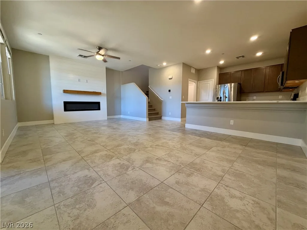 3179 Brynley Avenue — photo 5