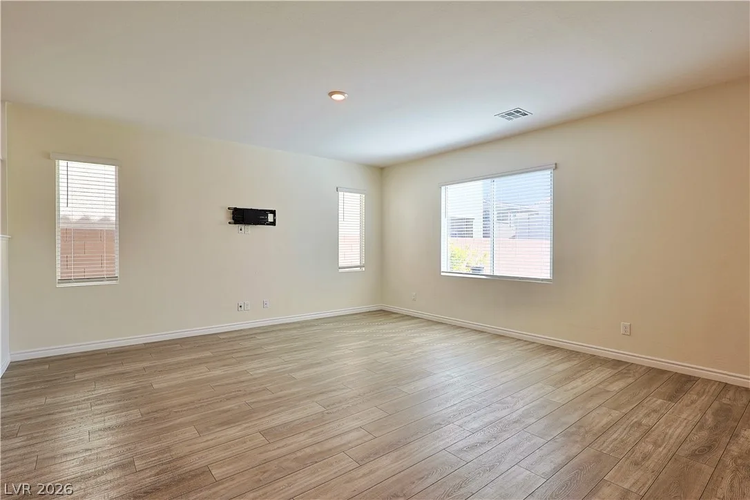 4441 Mural Glen Court — photo 5