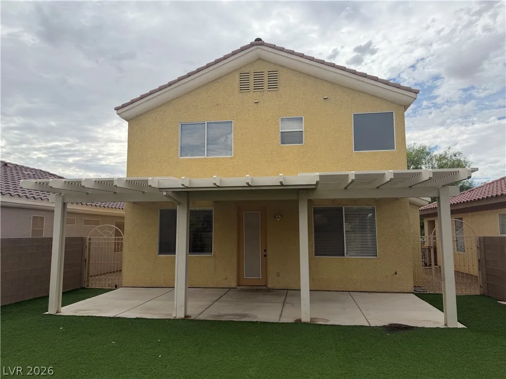 206 DUCK HOLLOW Avenue n/a — photo 2