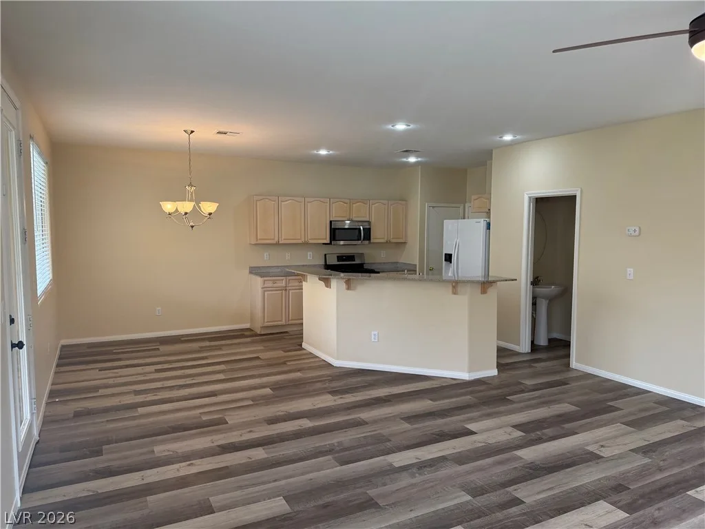 206 DUCK HOLLOW Avenue n/a — photo 4