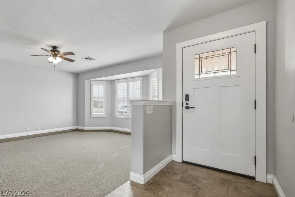 251 West Laval Drive — photo 5
