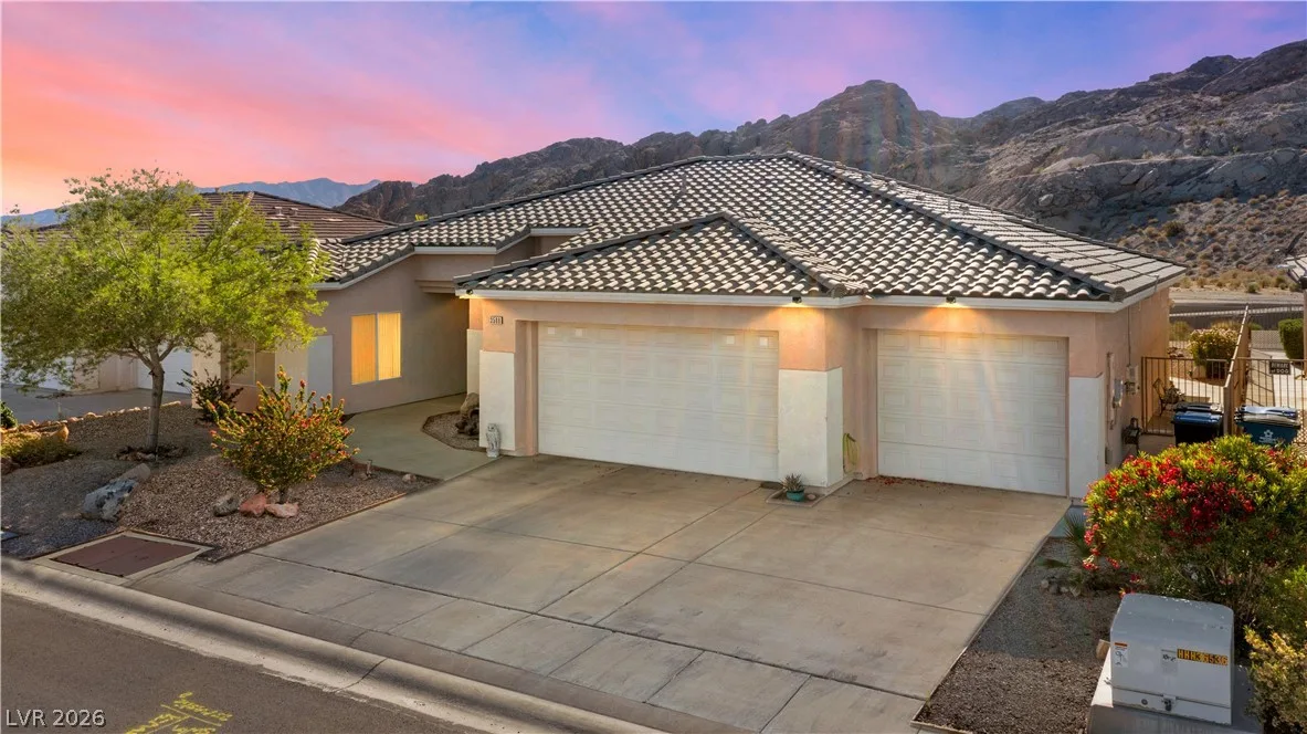 3589 Cottage Canyon Street — photo 3