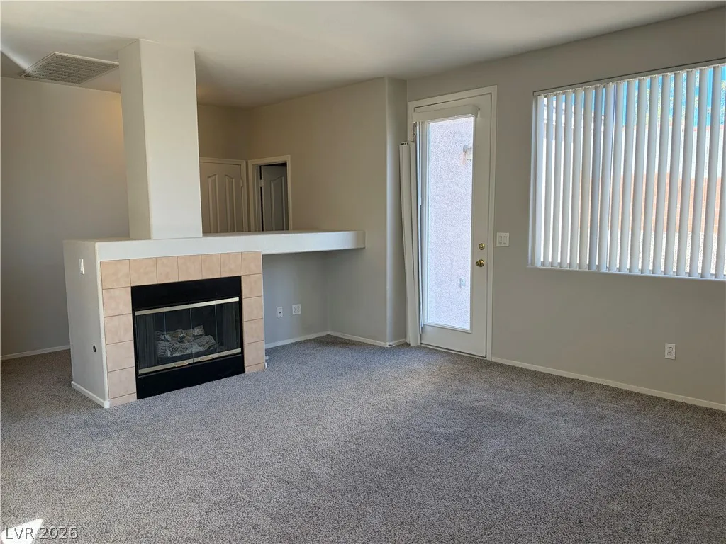 10660 Windrose Point Avenue — photo 2